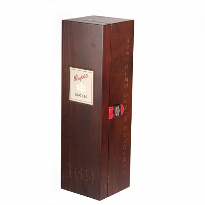 Whether a good Baijiu is popular depends on its wine box packaging design
