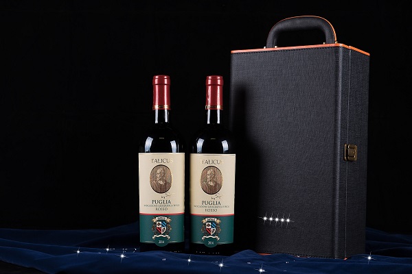 About the multiple uses of the wine box